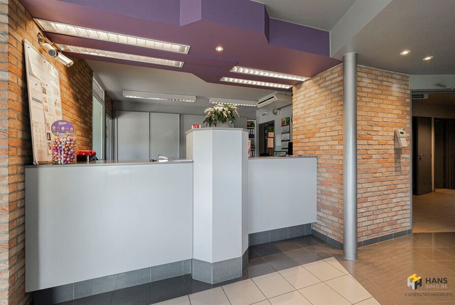 Handelsruimte te koop in DEURNE