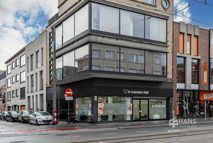 Handelsruimte te koop in MERKSEM