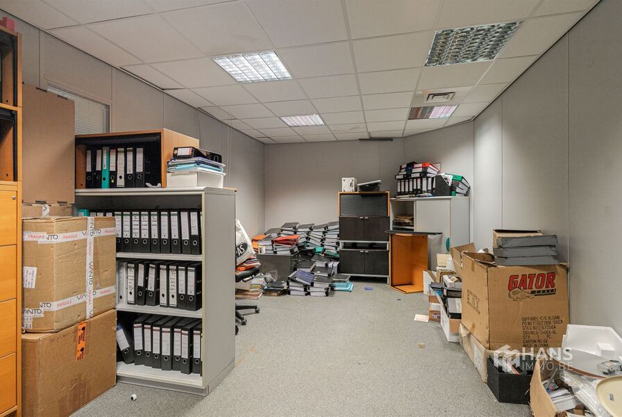 Handelsruimte te koop in MERKSEM