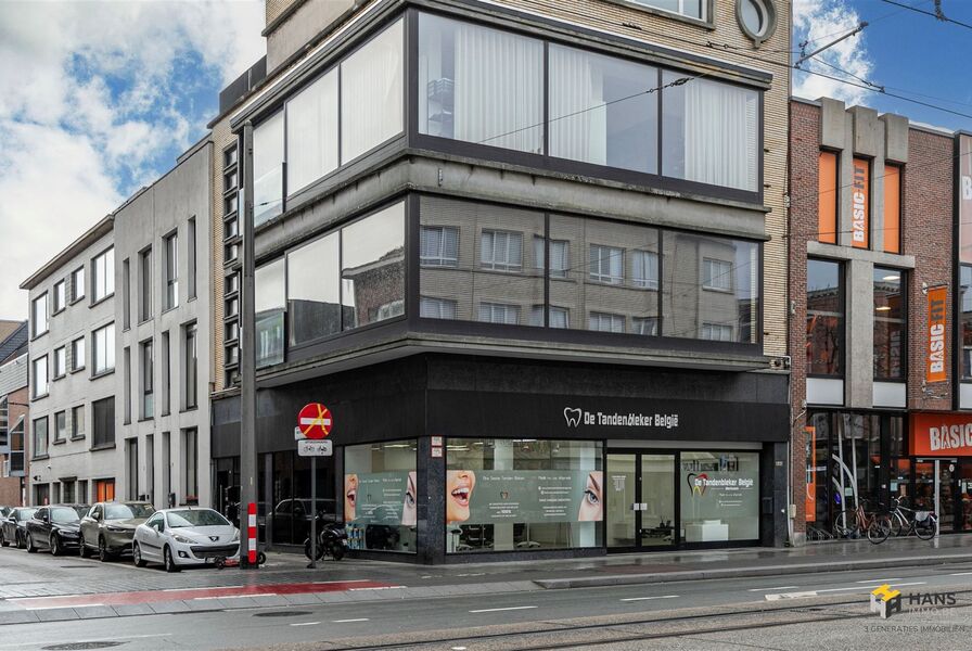 Handelsruimte te koop in MERKSEM