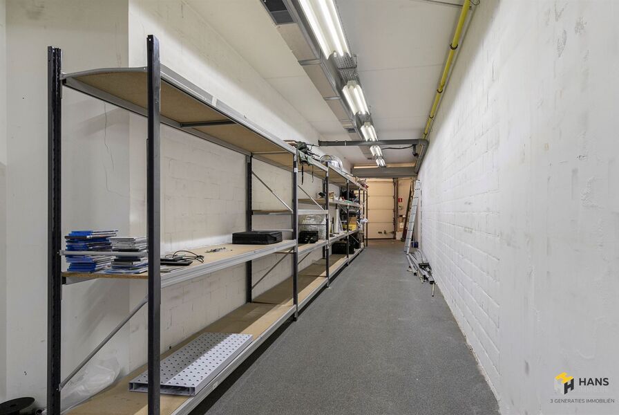 Handelsruimte te koop in MERKSEM