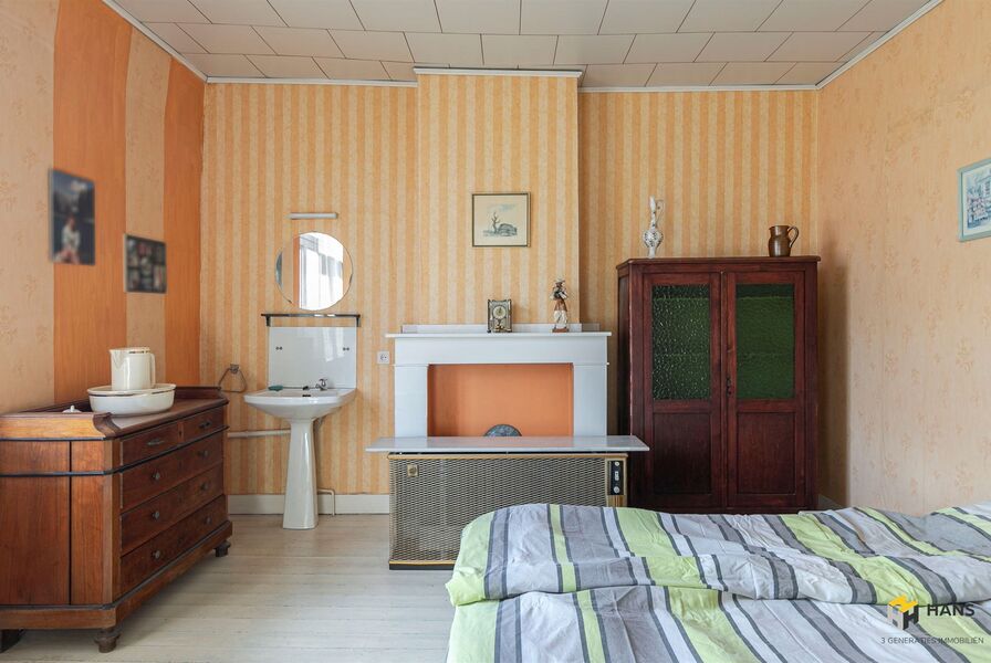 Herenhuis te koop in DEURNE