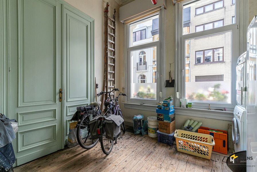 Herenhuis te koop in DEURNE