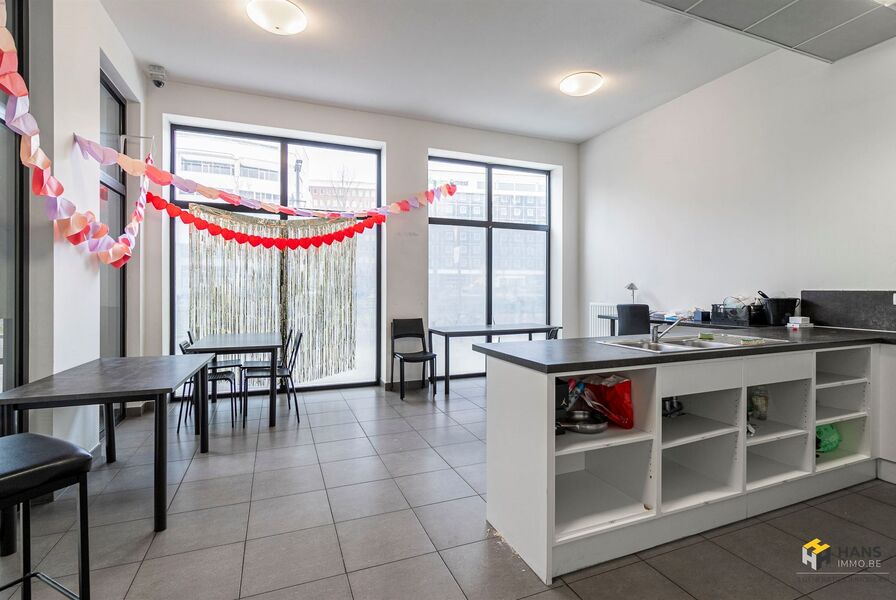 KOT / Kamer te koop in ANTWERPEN