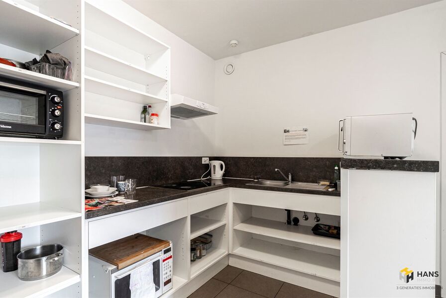 KOT / Kamer te koop in ANTWERPEN