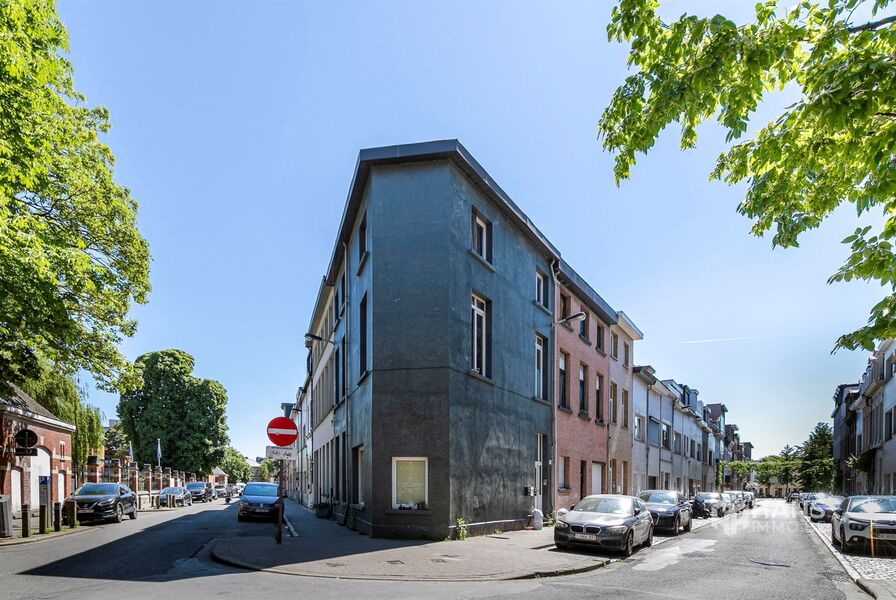 Opbrengsteigendom te koop in ANTWERPEN