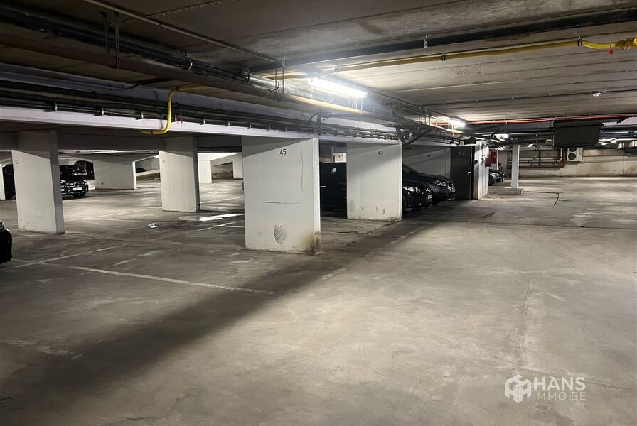 Opbrengsteigendom te koop in ANTWERPEN