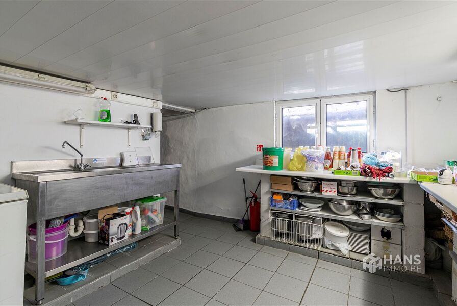 Opbrengsteigendom te koop in ANTWERPEN