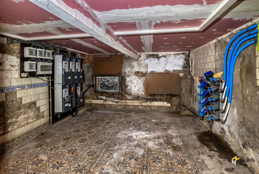 Opbrengsteigendom te koop in ANTWERPEN