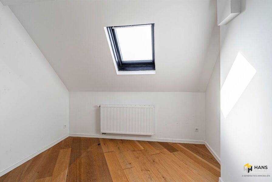 Opbrengsteigendom te koop in ANTWERPEN
