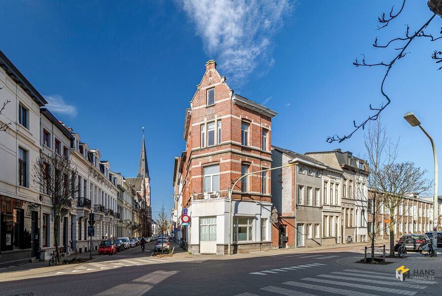 Opbrengsteigendom te koop in ANTWERPEN