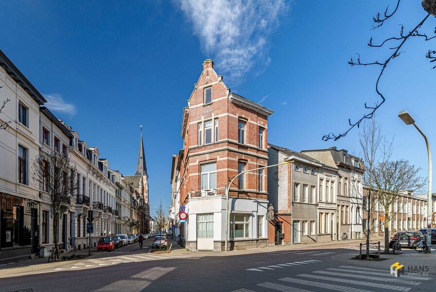 Opbrengsteigendom te koop in ANTWERPEN