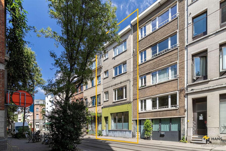 Opbrengsteigendom te koop in ANTWERPEN