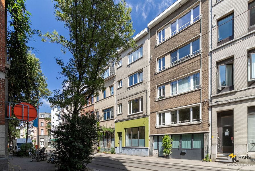 Opbrengsteigendom te koop in ANTWERPEN