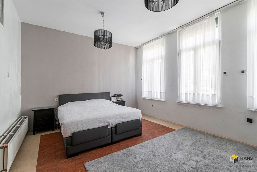 Opbrengsteigendom te koop in ANTWERPEN
