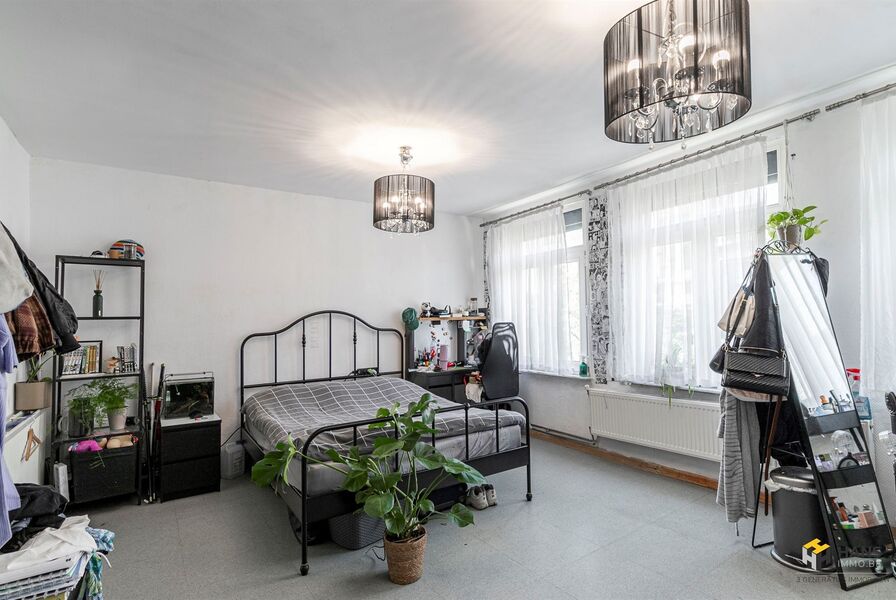 Opbrengsteigendom te koop in ANTWERPEN