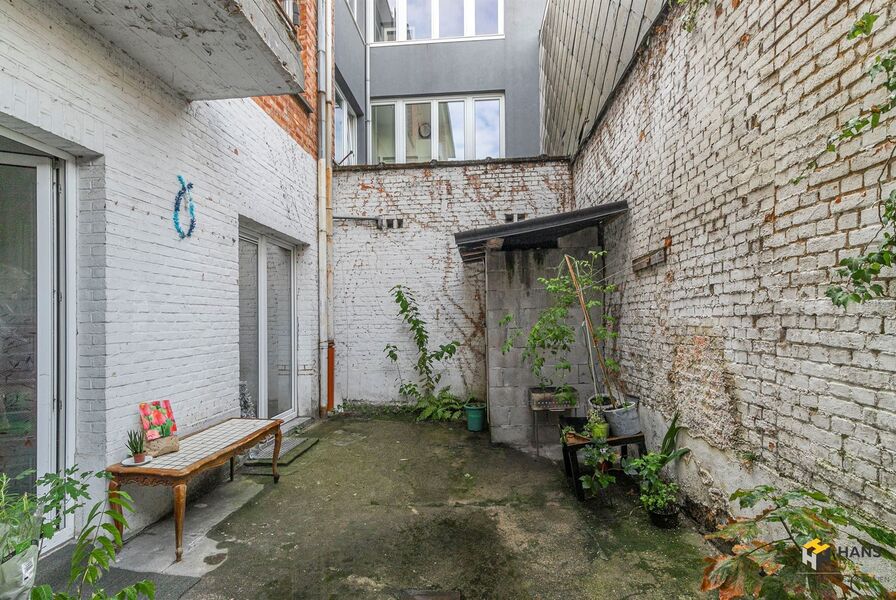 Opbrengsteigendom te koop in BORGERHOUT