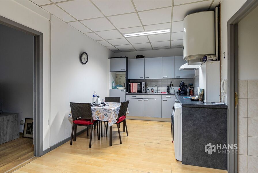 Opbrengsteigendom te koop in DEURNE