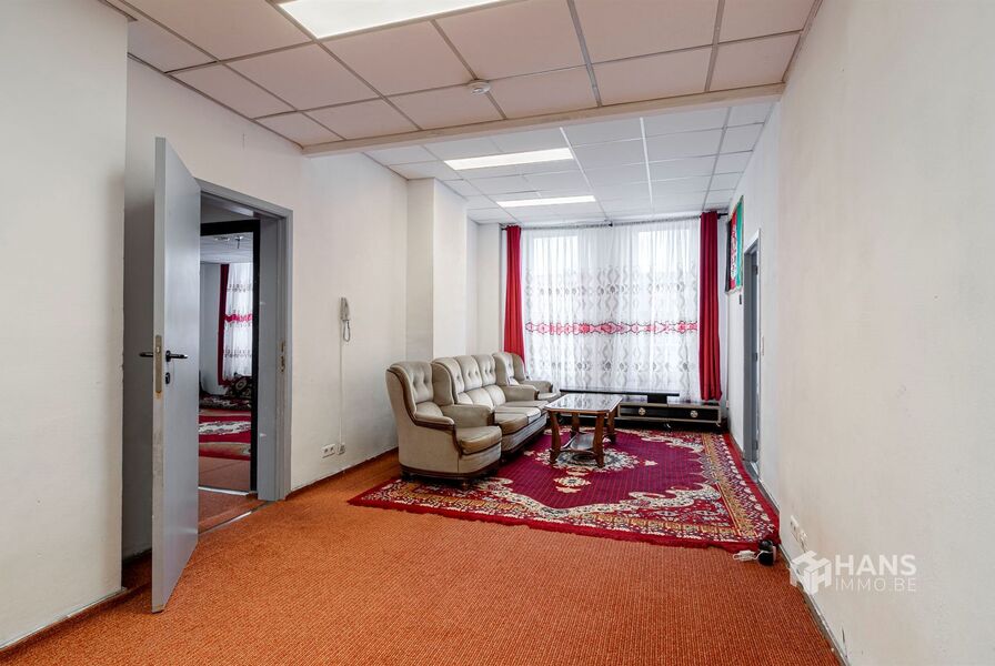 Opbrengsteigendom te koop in DEURNE