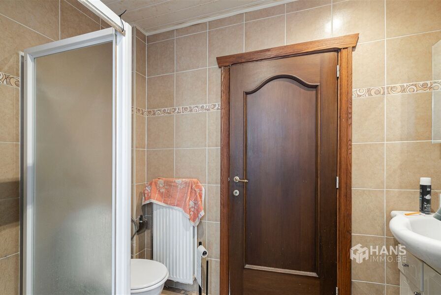 Opbrengsteigendom te koop in DEURNE