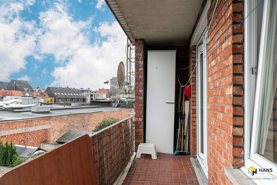 Opbrengsteigendom te koop in DEURNE