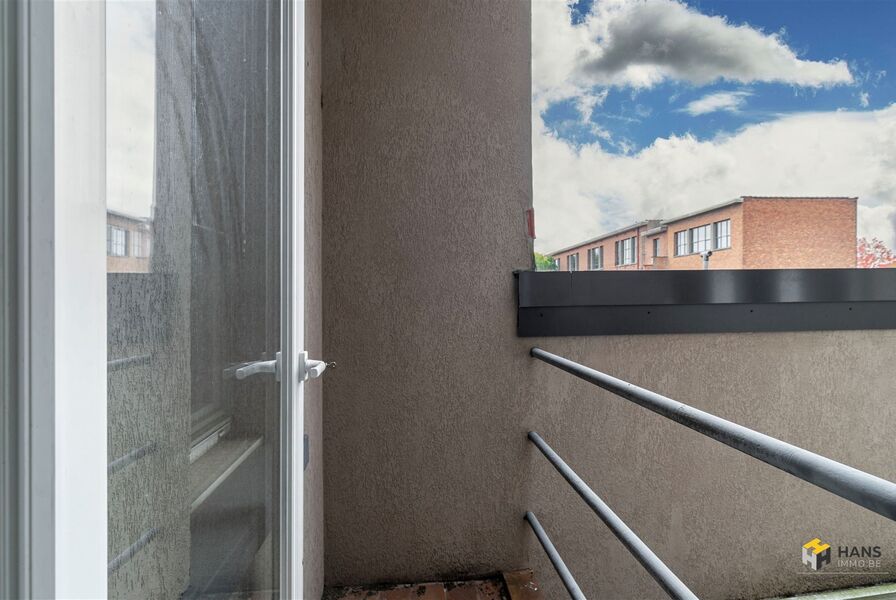 Opbrengsteigendom te koop in DEURNE