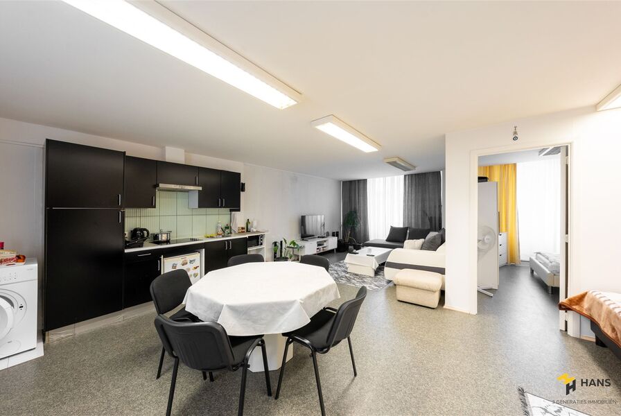 Opbrengsteigendom te koop in DEURNE