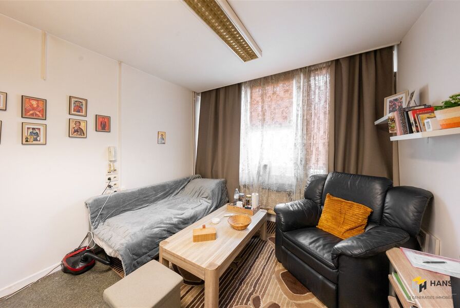 Opbrengsteigendom te koop in DEURNE