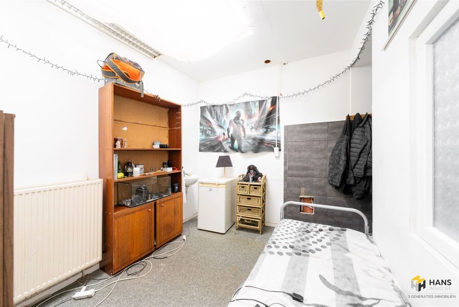 Opbrengsteigendom te koop in DEURNE