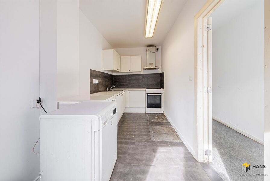 Opbrengsteigendom te koop in DEURNE