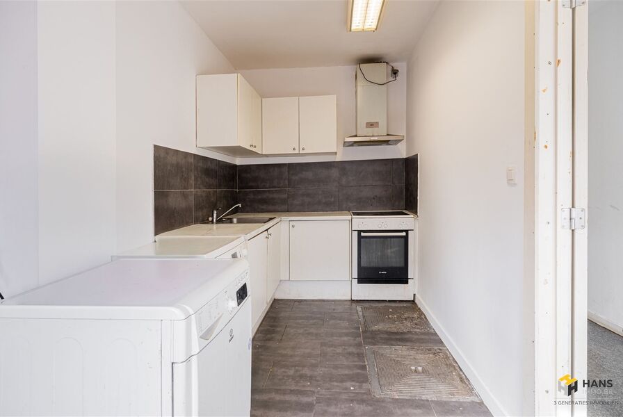 Opbrengsteigendom te koop in DEURNE