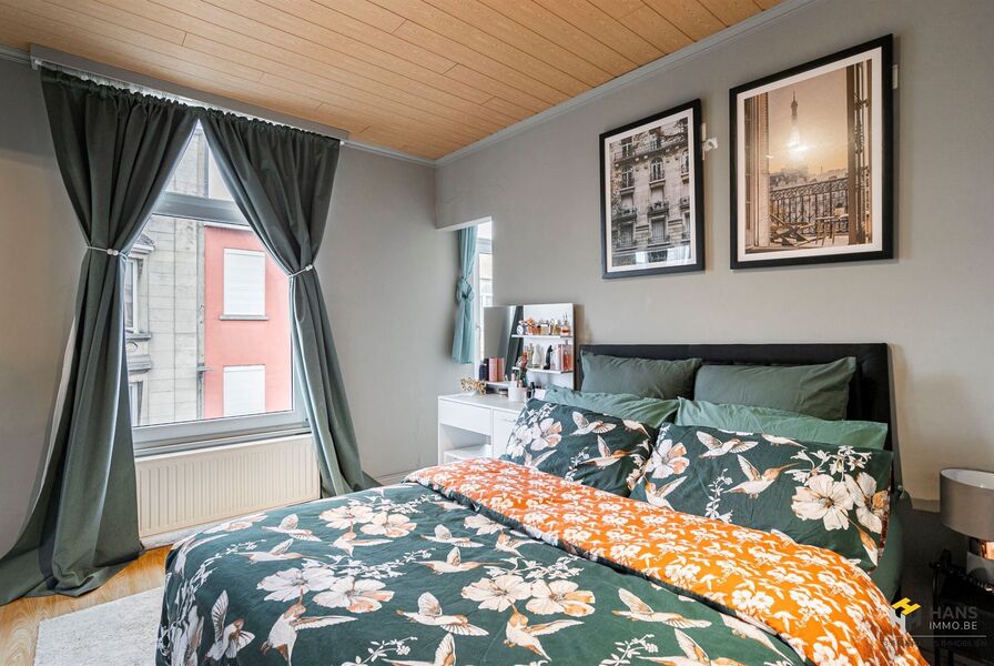 Opbrengsteigendom te koop in DEURNE