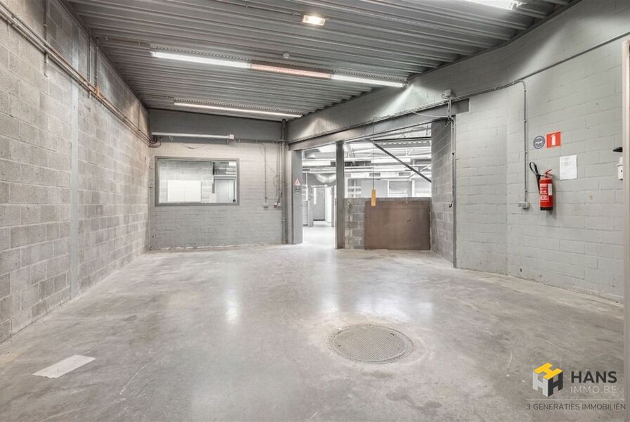 Opbrengsteigendom te koop in ANTWERPEN
