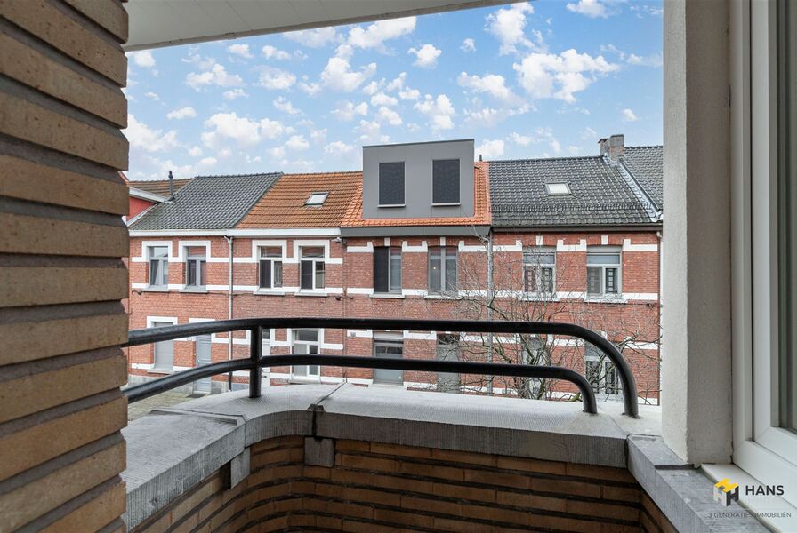 Opbrengsteigendom te koop in ANTWERPEN (2180)