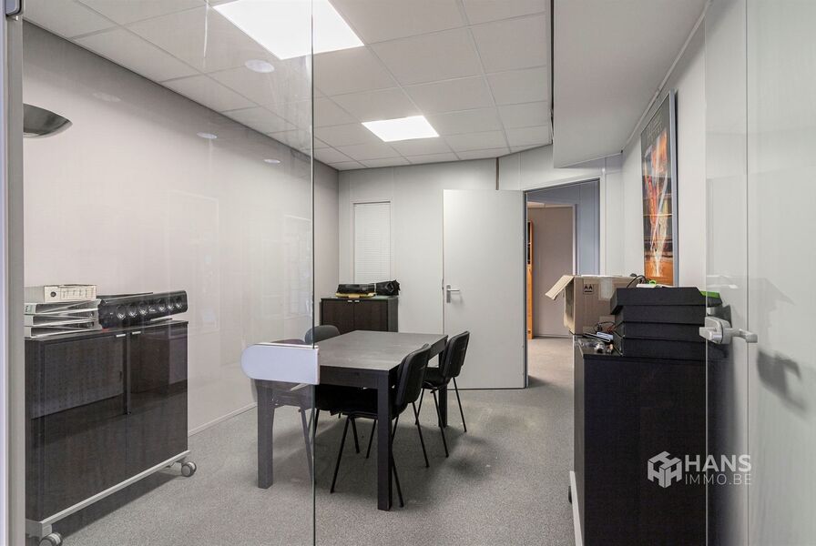 Opbrengsteigendom te koop in MERKSEM