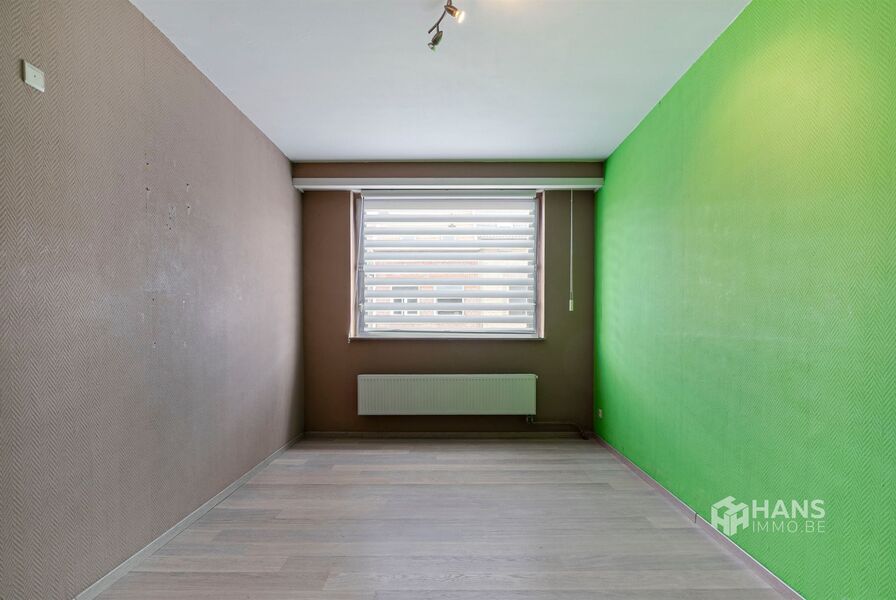 Opbrengsteigendom te koop in MERKSEM