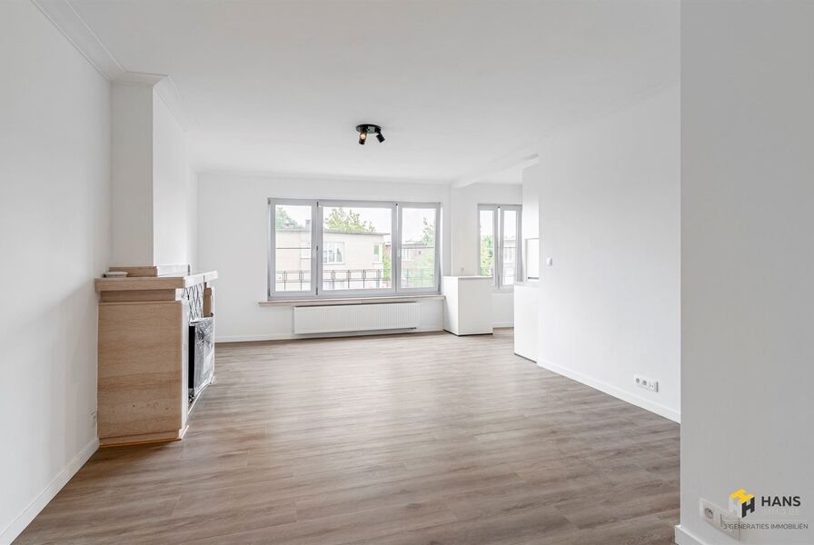 Opbrengsteigendom te koop in MERKSEM