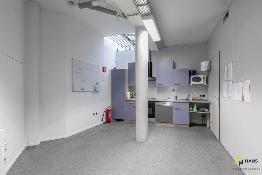 Opbrengsteigendom te koop in MERKSEM