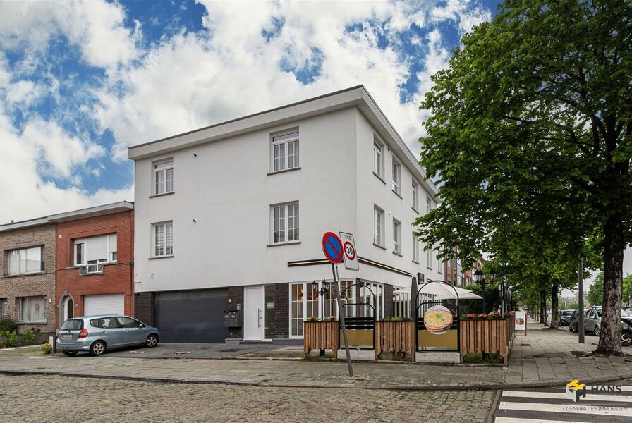 Opbrengsteigendom te koop in WILRIJK