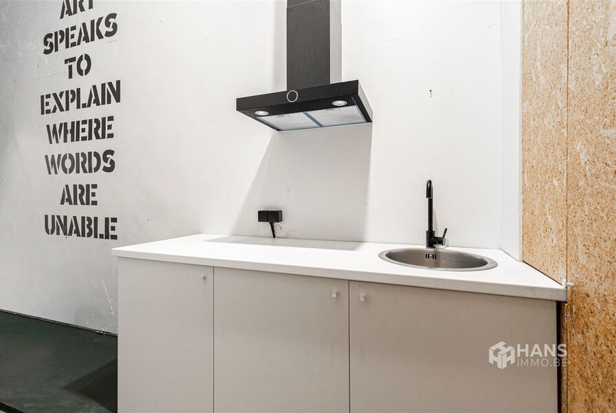Opslagruimte te koop in ANTWERPEN