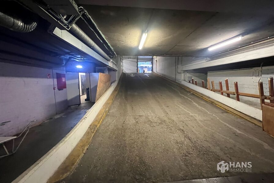 Parking / Garagebox te koop in ANTWERPEN