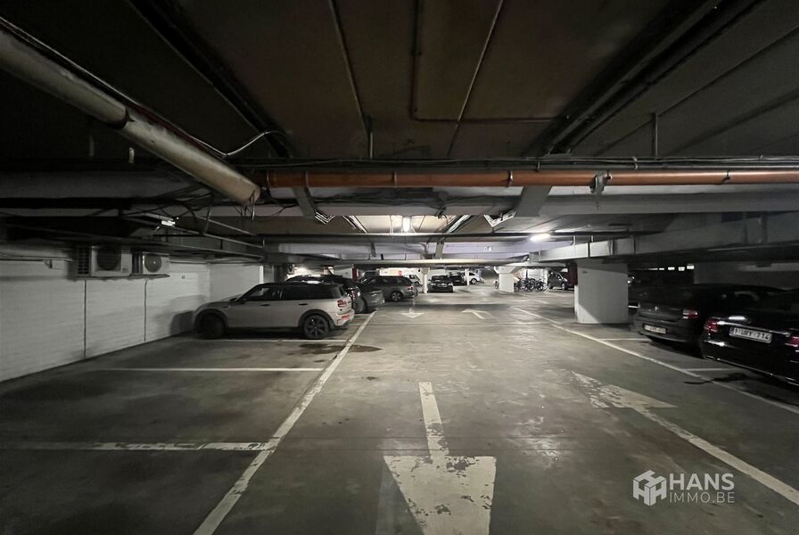 Parking / Garagebox te koop in ANTWERPEN