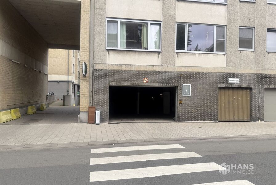 Parking / Garagebox te koop in ANTWERPEN
