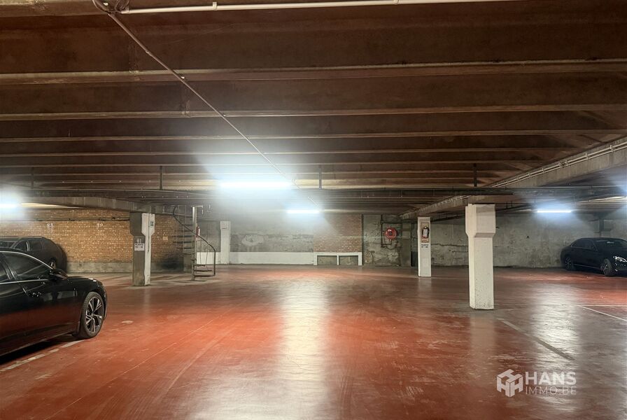 Parking / Garagebox te koop in ANTWERPEN