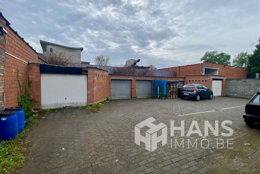 Parking / Garagebox te koop in DEURNE