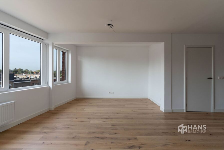 Penthouse te koop in DEURNE