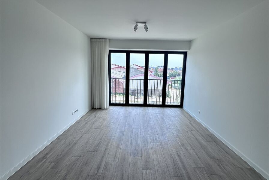 te huur in ANTWERPEN