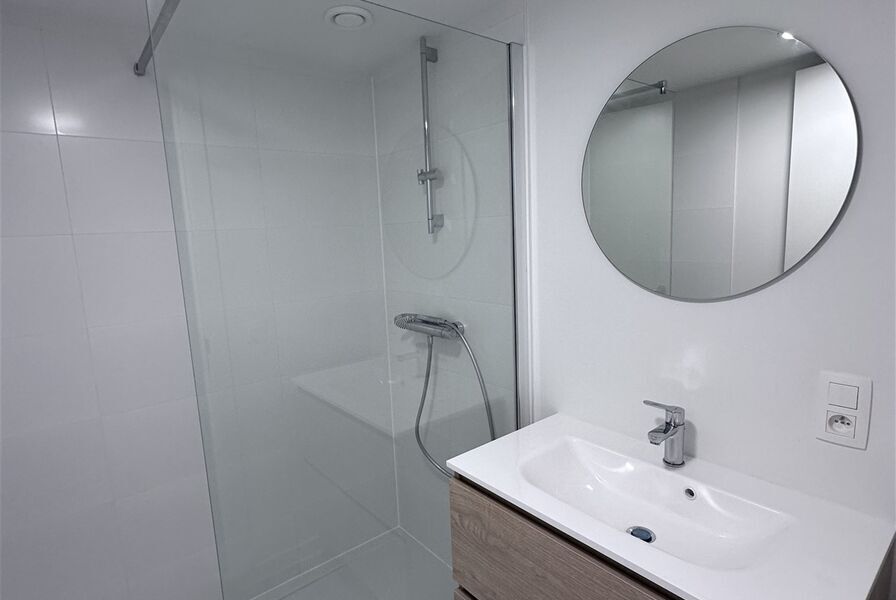 te huur in ANTWERPEN
