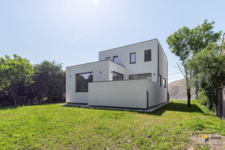 Villa te koop in BONHEIDEN