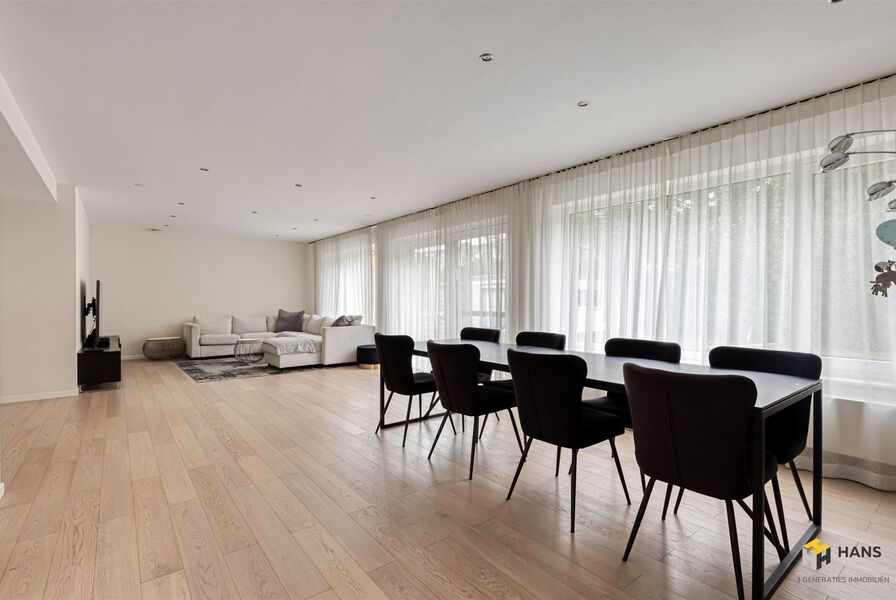 Villa te koop in EDEGEM